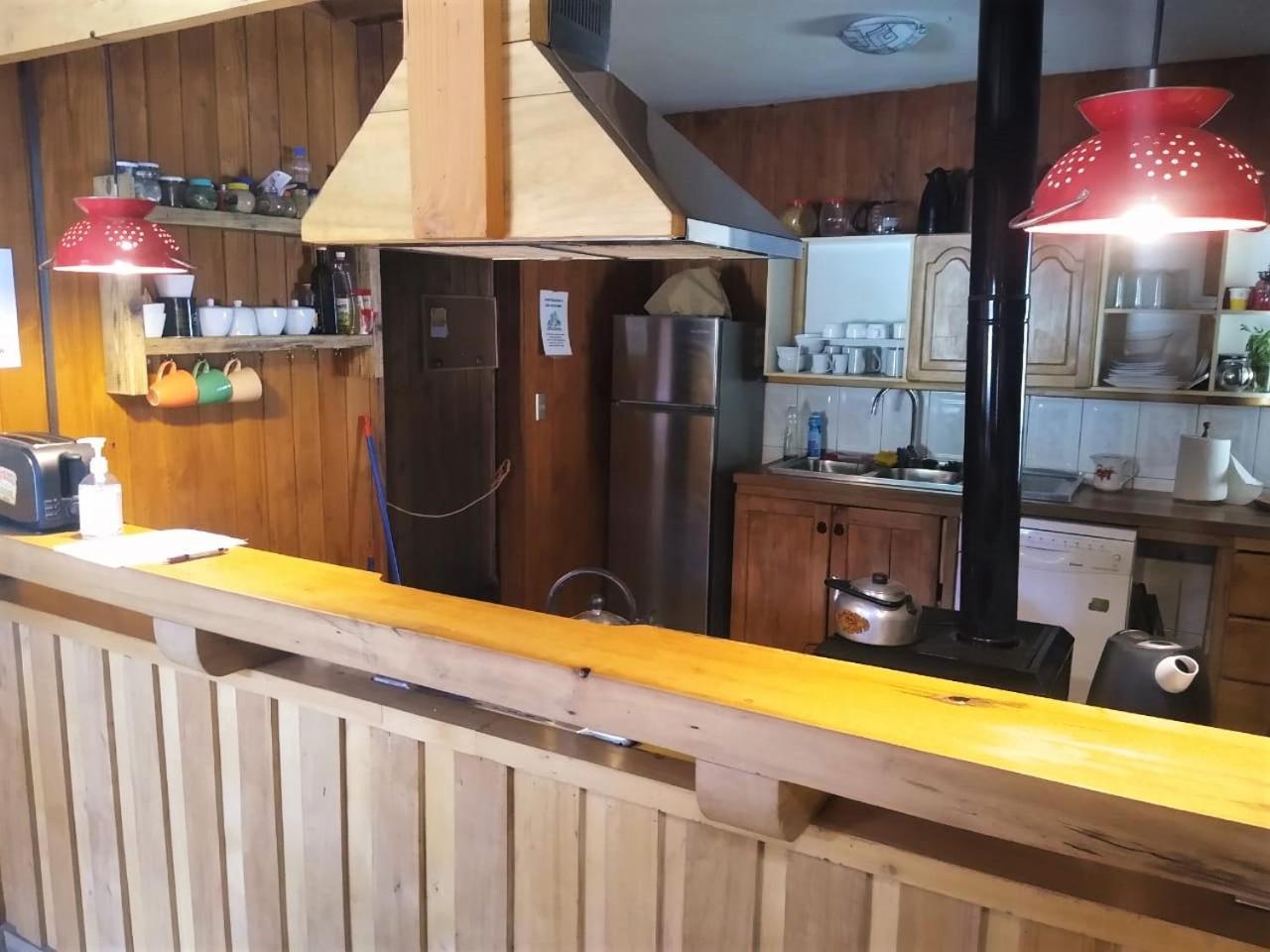 Hostal Quillelhue Pucón Zewnętrze zdjęcie